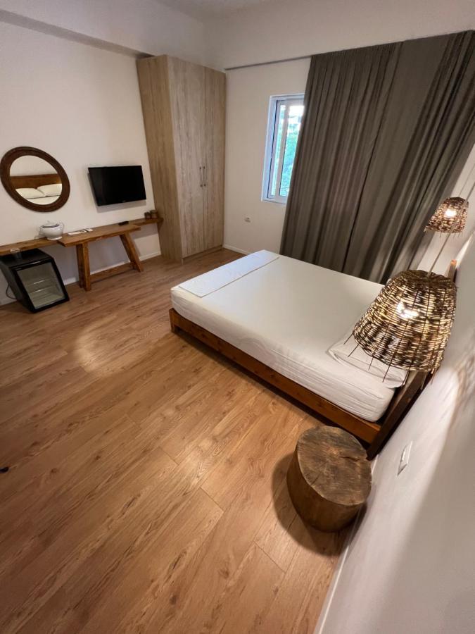 Kanes Bohemian Boutique Hotel Sarandë 外观 照片