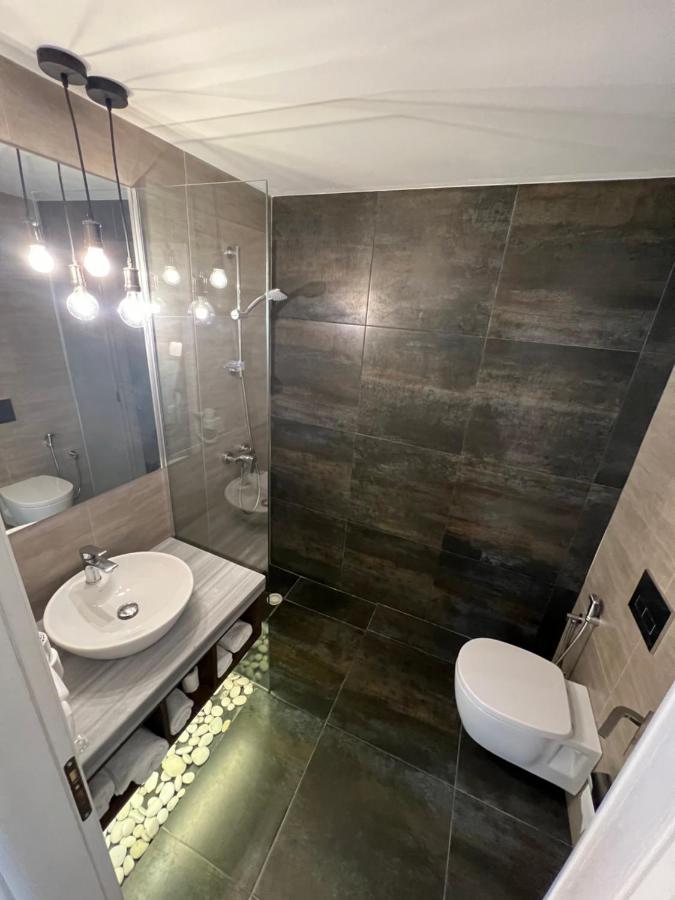 Kanes Bohemian Boutique Hotel Sarandë 外观 照片