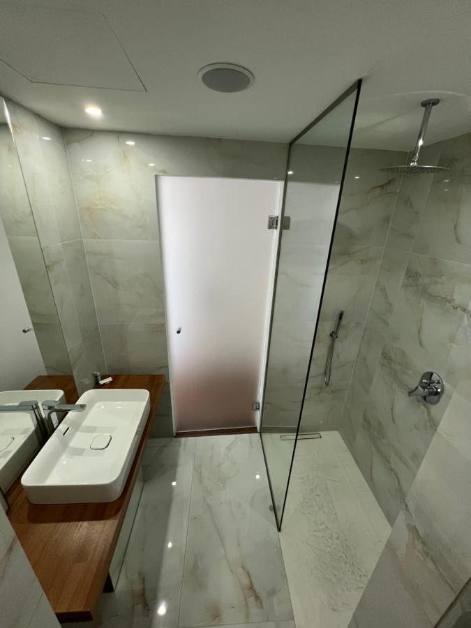 Kanes Bohemian Boutique Hotel Sarandë 外观 照片